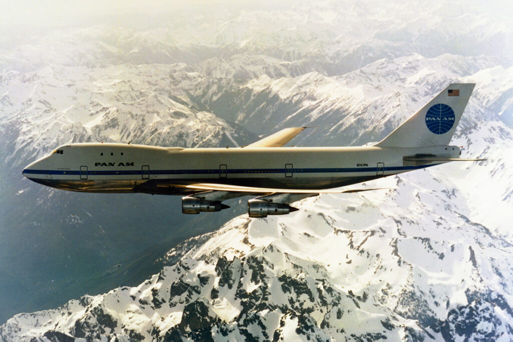 Pan-Am Boeing 747, National Archives photo no. 17442590