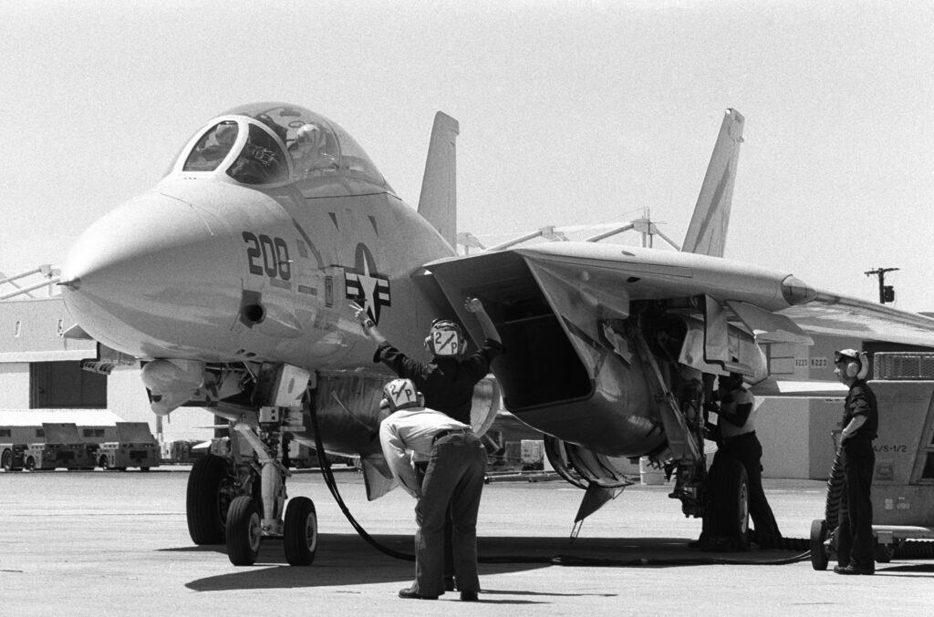 F-14 Tomcat prepared for takeoff, National Archives photo no. 6430647